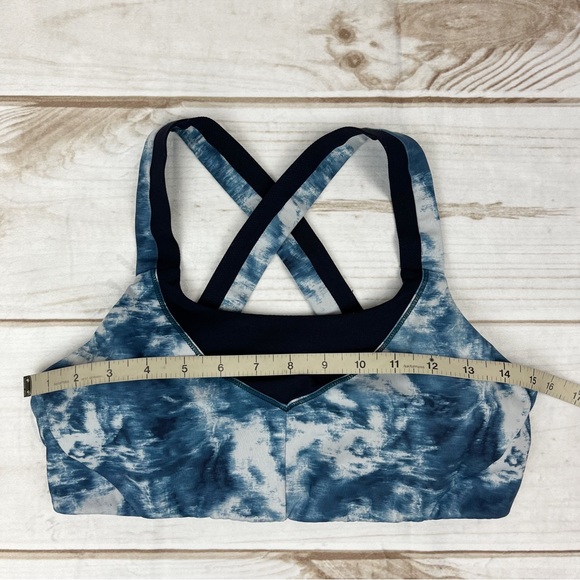 Lululemon On Your Way Sports Bra Size 8 - Picture 14 of 16